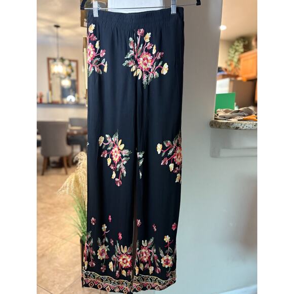 Liv Los Angeles Womens Embroidered Wide Leg High Rise Pants Floral Flower M 6-10 - Picture 5 of 6